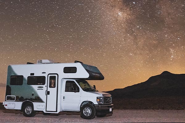 RV rental stars